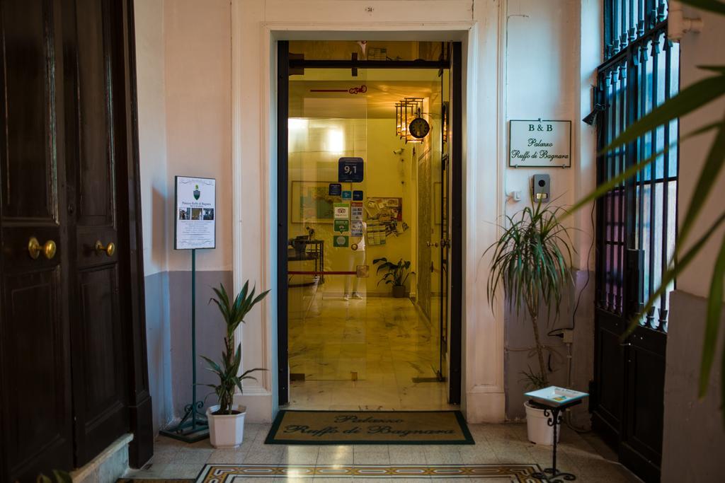 B&B Palazzo Ruffo Di Bagnara Наполи Екстериор снимка
